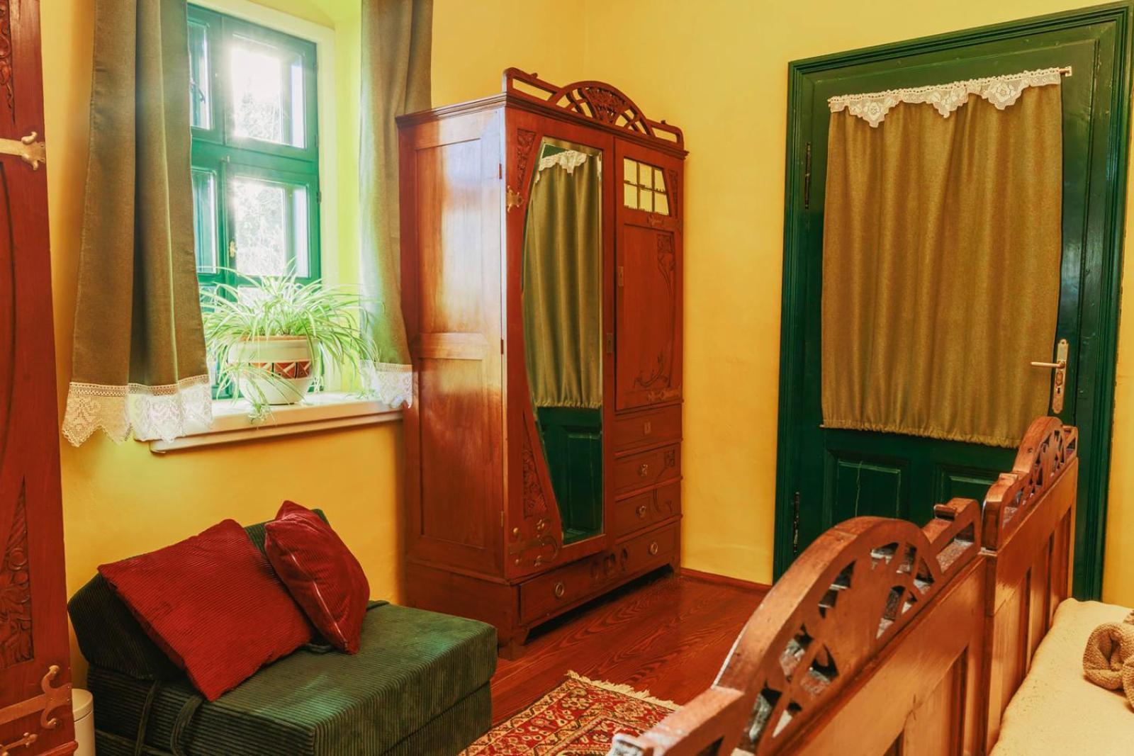 Tradicionalna Kuca Biljkinog Oca Villa Lug Dış mekan fotoğraf