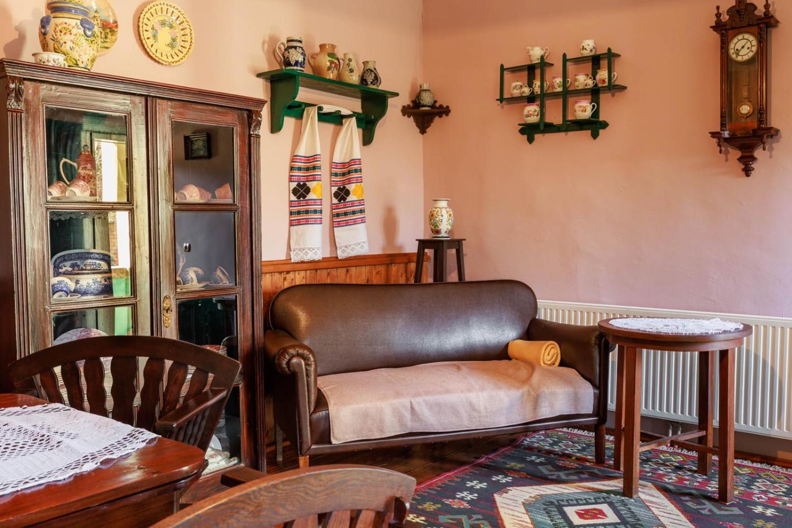 Tradicionalna Kuca Biljkinog Oca Villa Lug Dış mekan fotoğraf